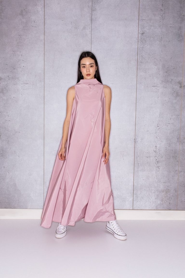 Bell Dress Long in Soft Pink