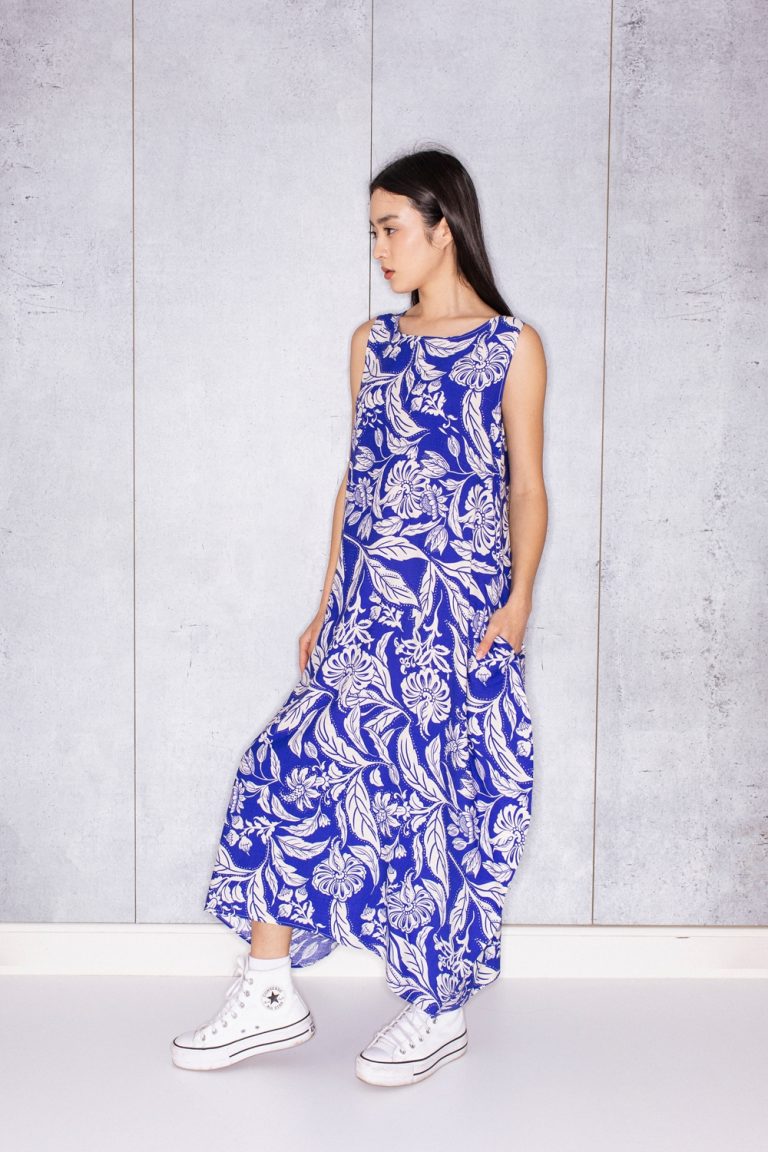 Semiballoon Dress in Blue and White