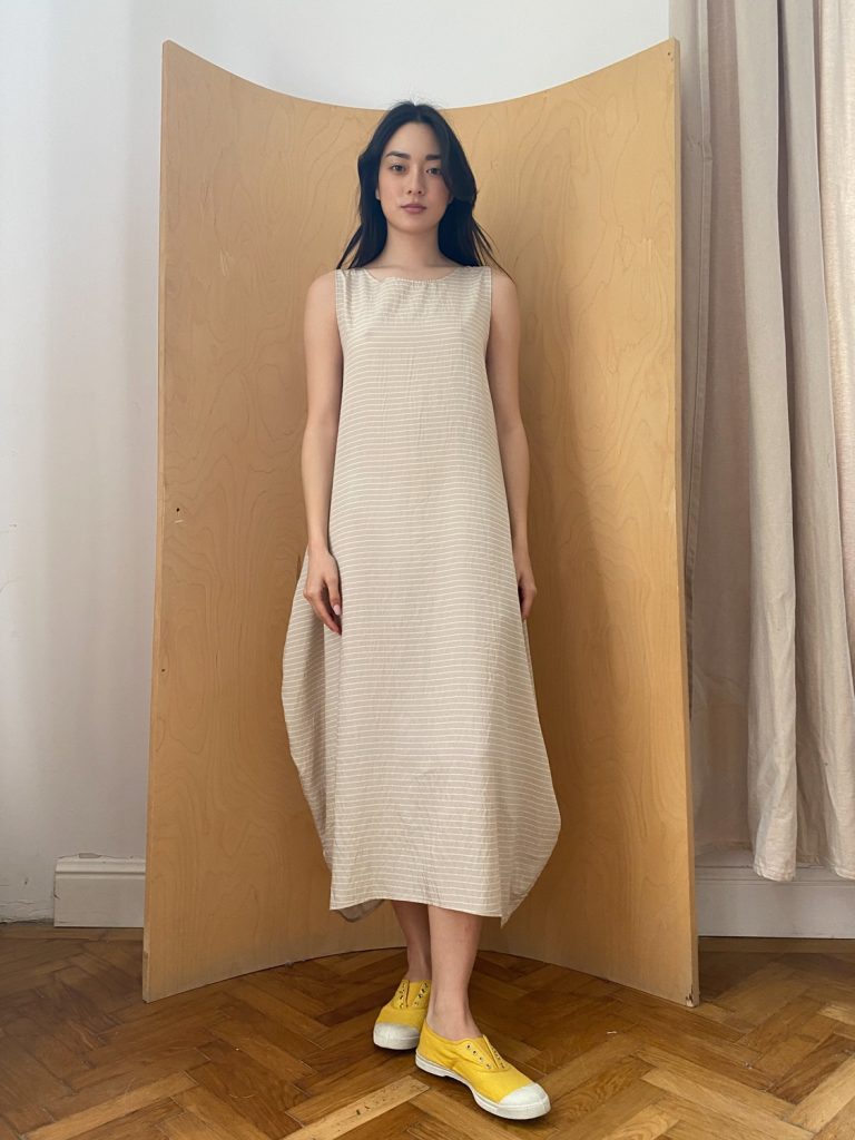 Semiballoon Dress in Beige Viscose with white stripes