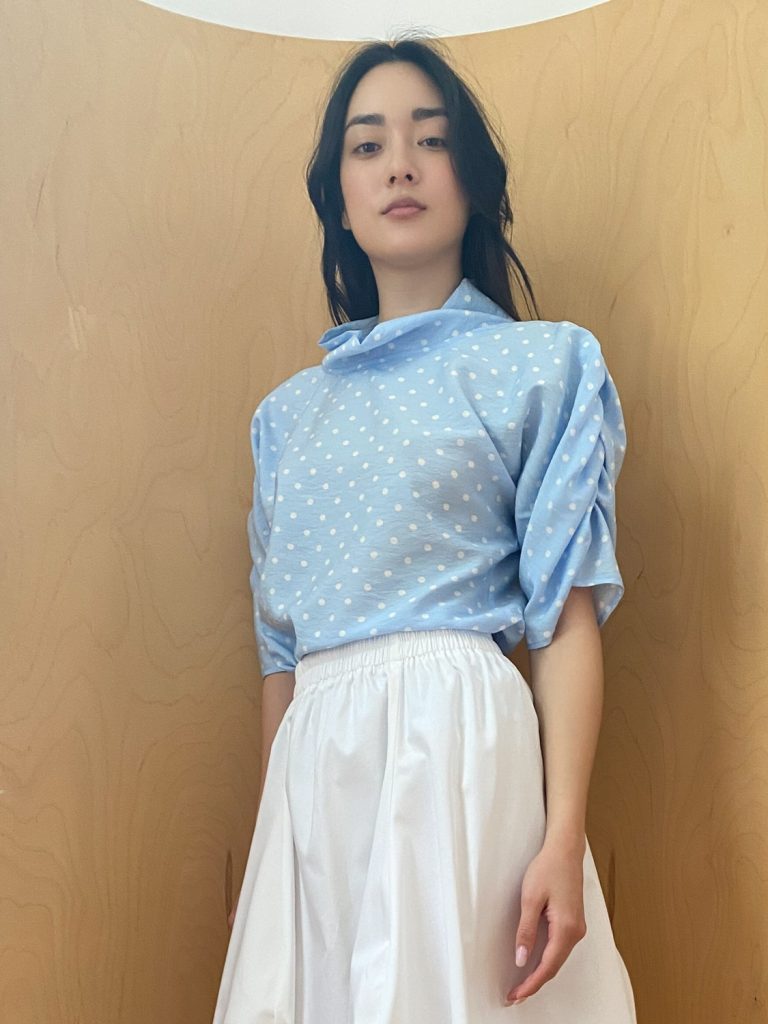 Puff Blouse with Collar in Blue Dotted Viscose