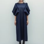 Rochie cuminte din mesh bleumarin